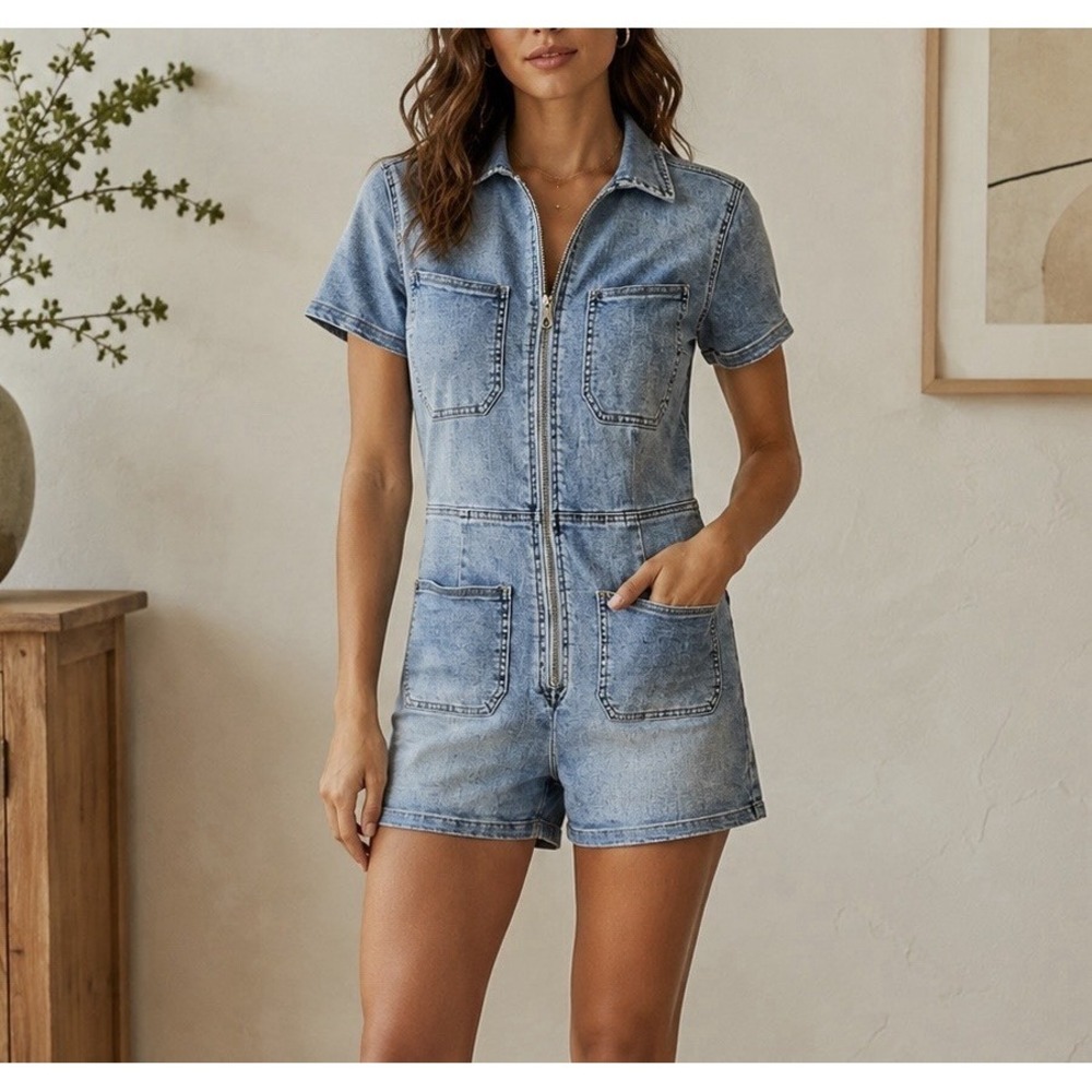 Free People Jumpsuit Lennox CRVY Romper Denim Zip Play Suit Blue Jean Boho 8